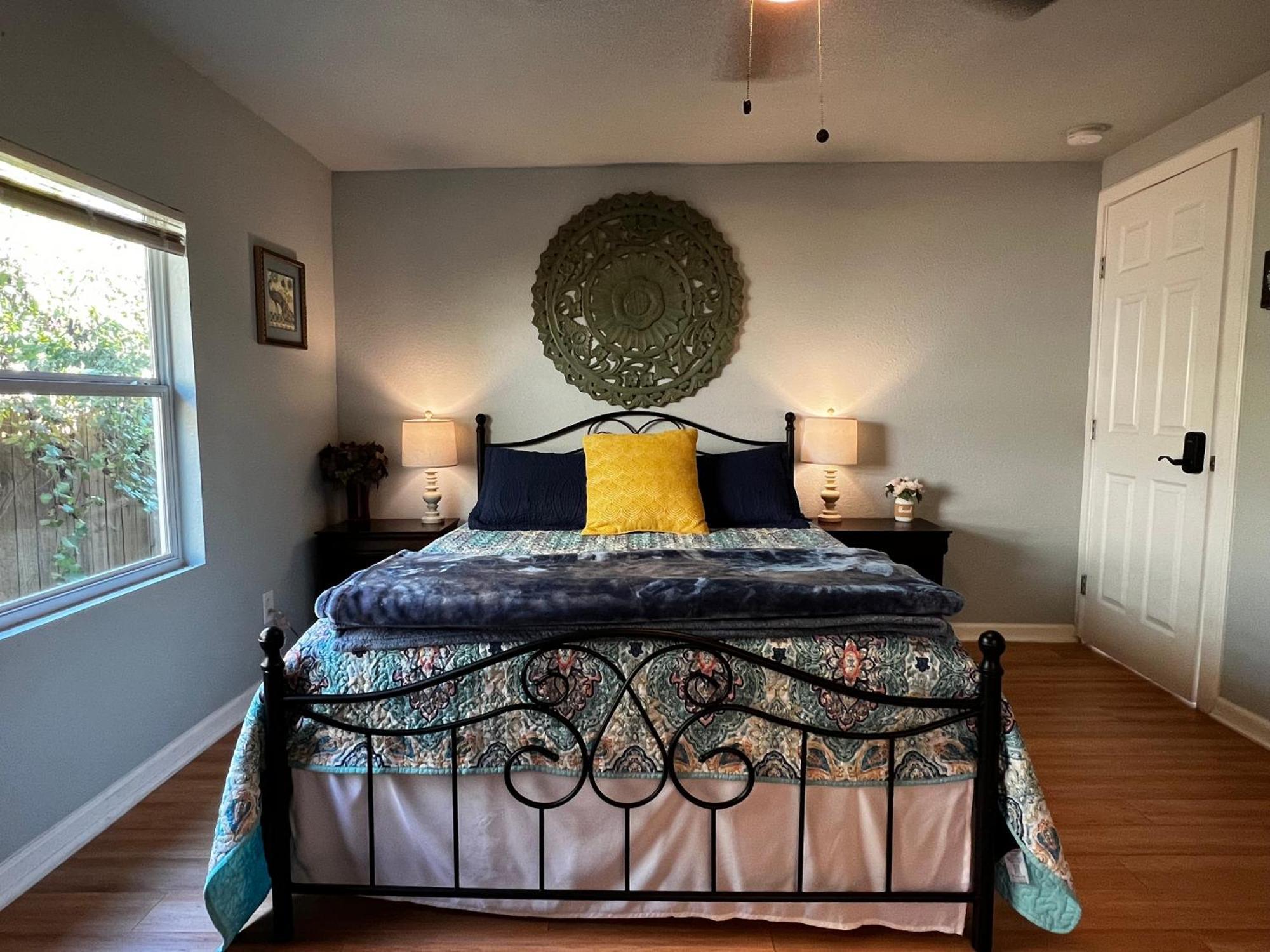 Boho Bliss- Cozy Private Room 2 Miles From Alamodome! San Antonio Bagian luar foto
