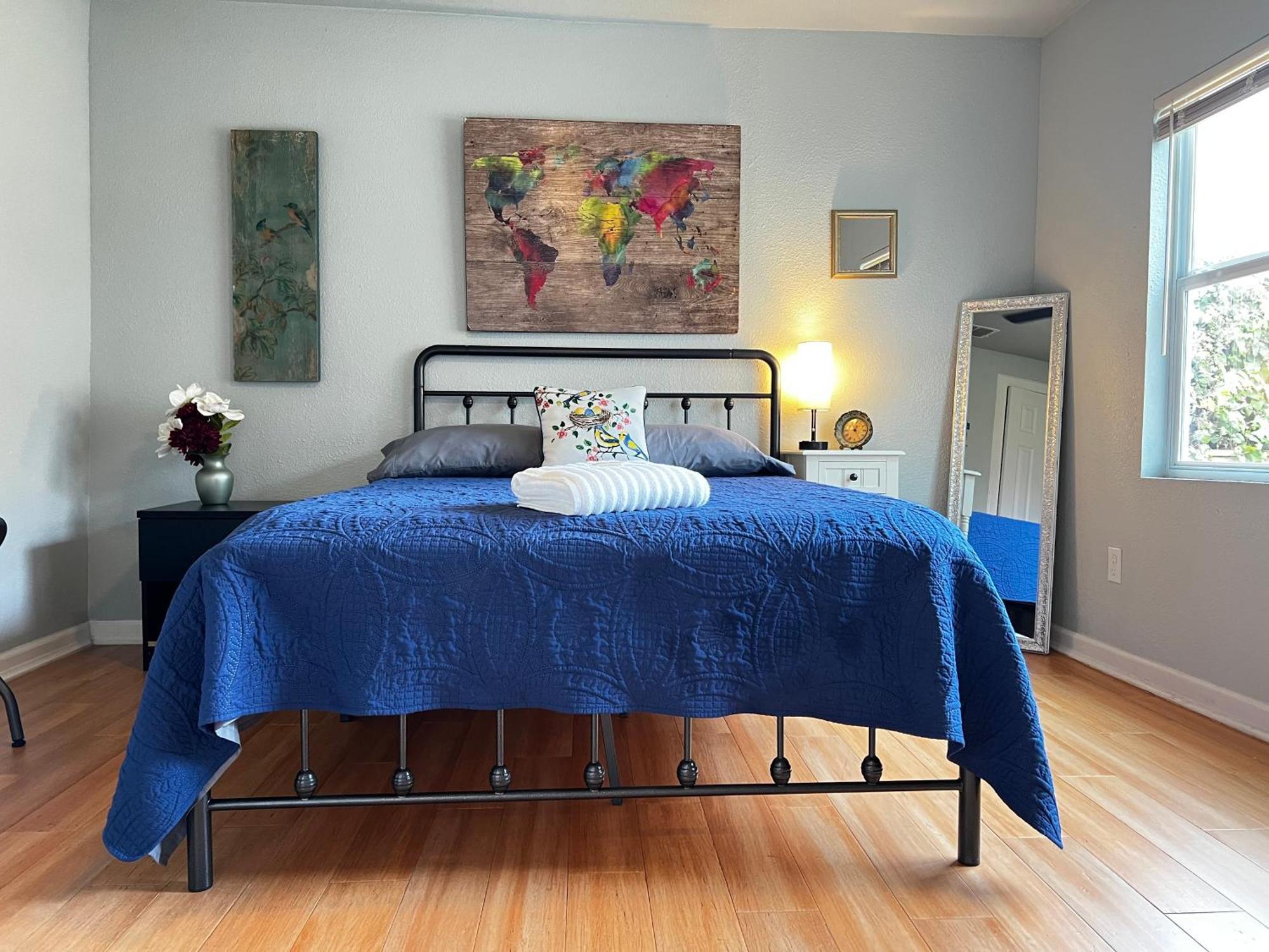 Boho Bliss- Cozy Private Room 2 Miles From Alamodome! San Antonio Bagian luar foto