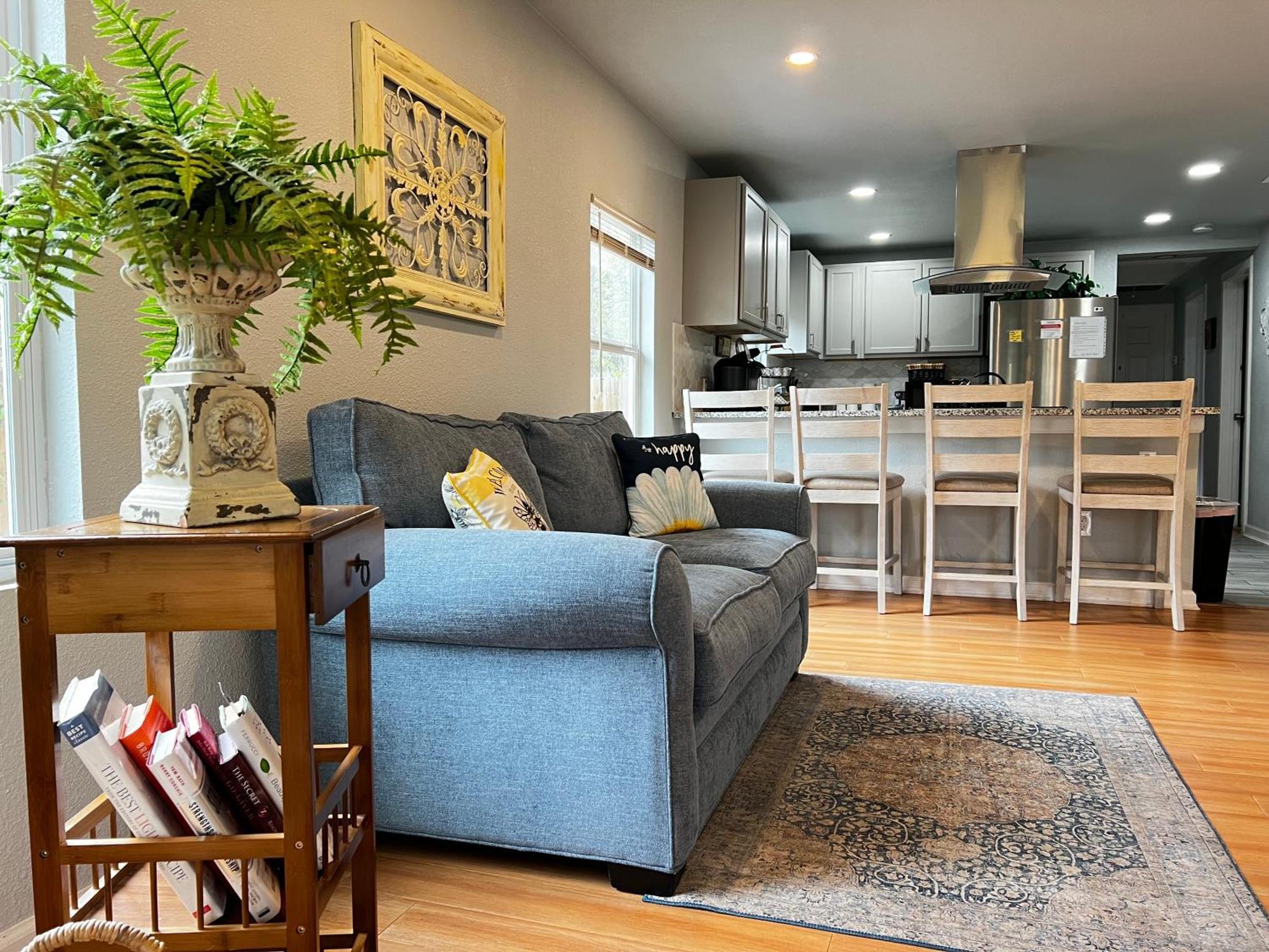 Boho Bliss- Cozy Private Room 2 Miles From Alamodome! San Antonio Bagian luar foto